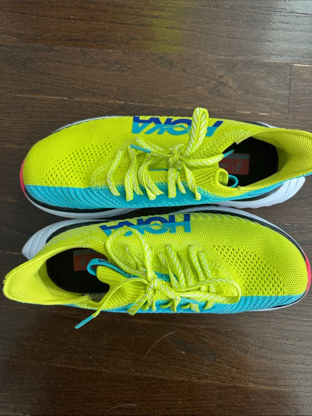 Hoka One Carbon X3 Two-Tone Neon Yellow & Turquoise Running Shoes Women’s Size 6